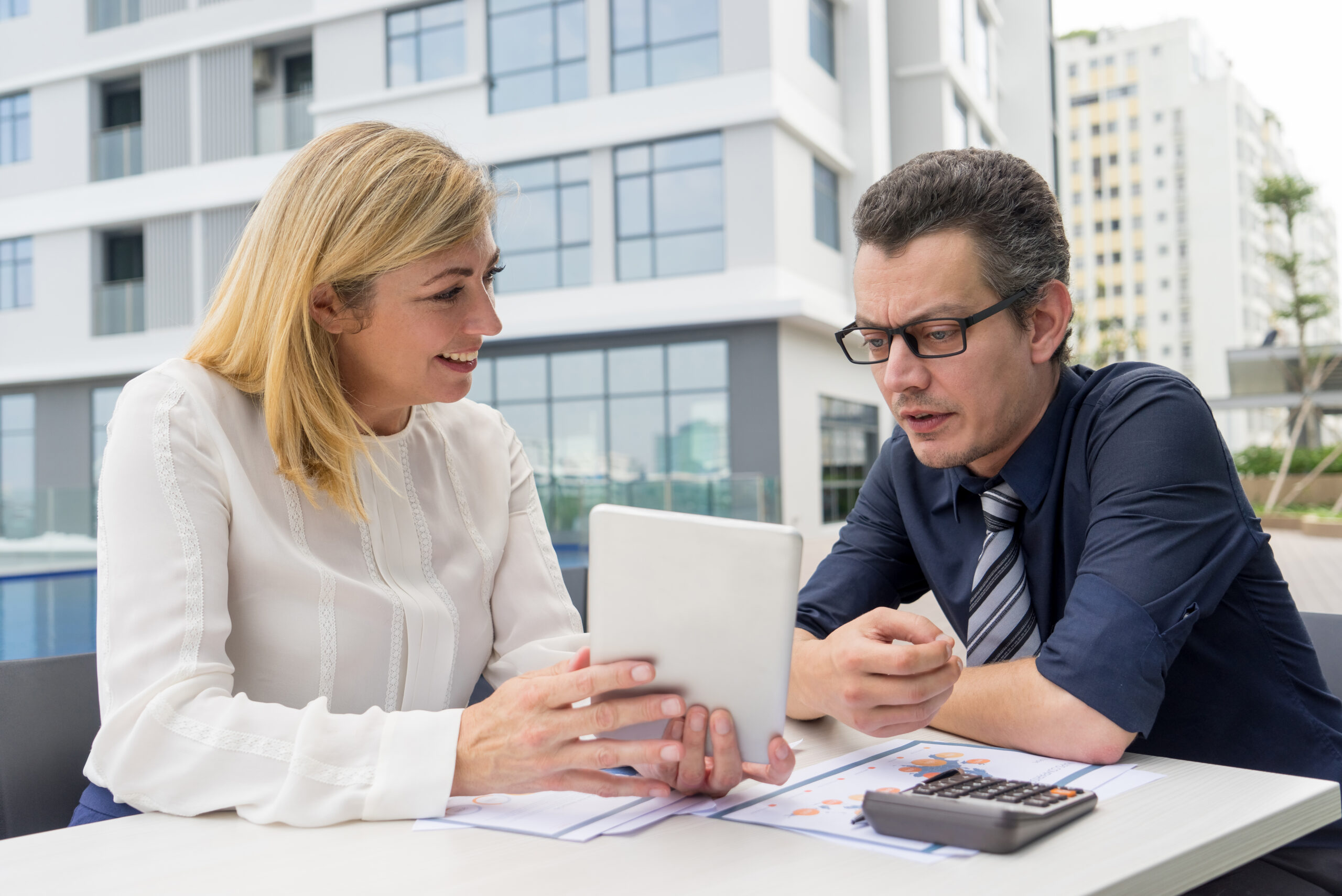 SMB Compass | What Do Lenders Look for in Bank Statements?